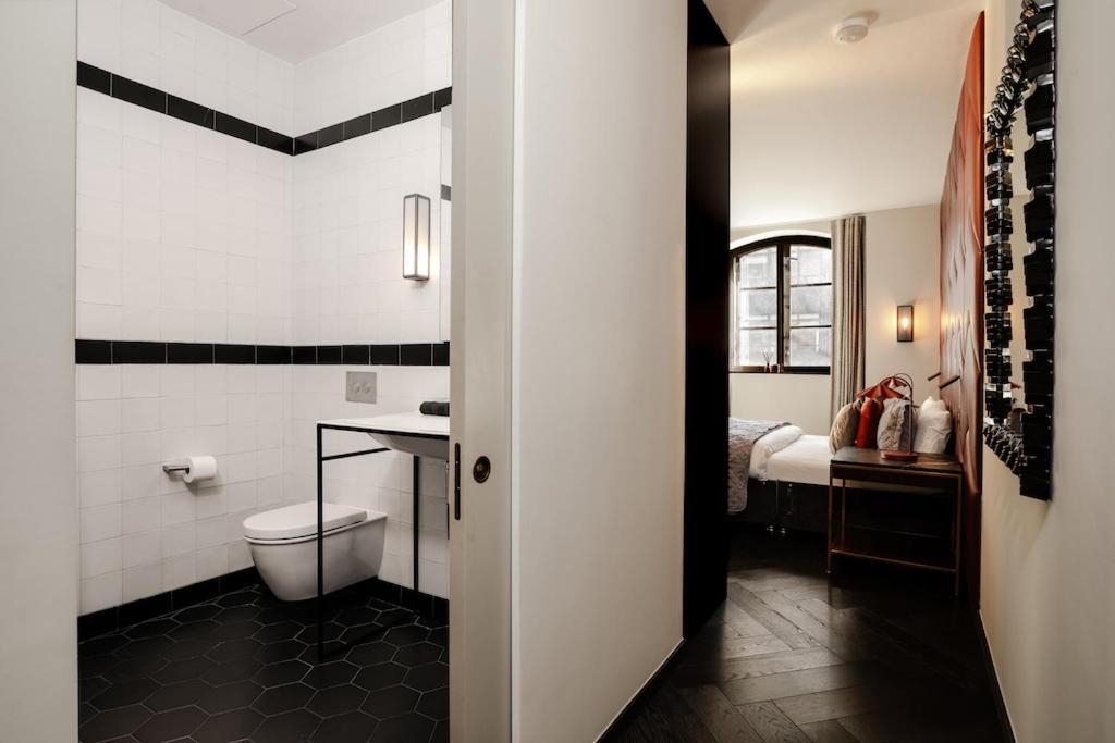 Shh! Oxford St Dream-Come-True Fam Design Hot Spot Londra Dış mekan fotoğraf